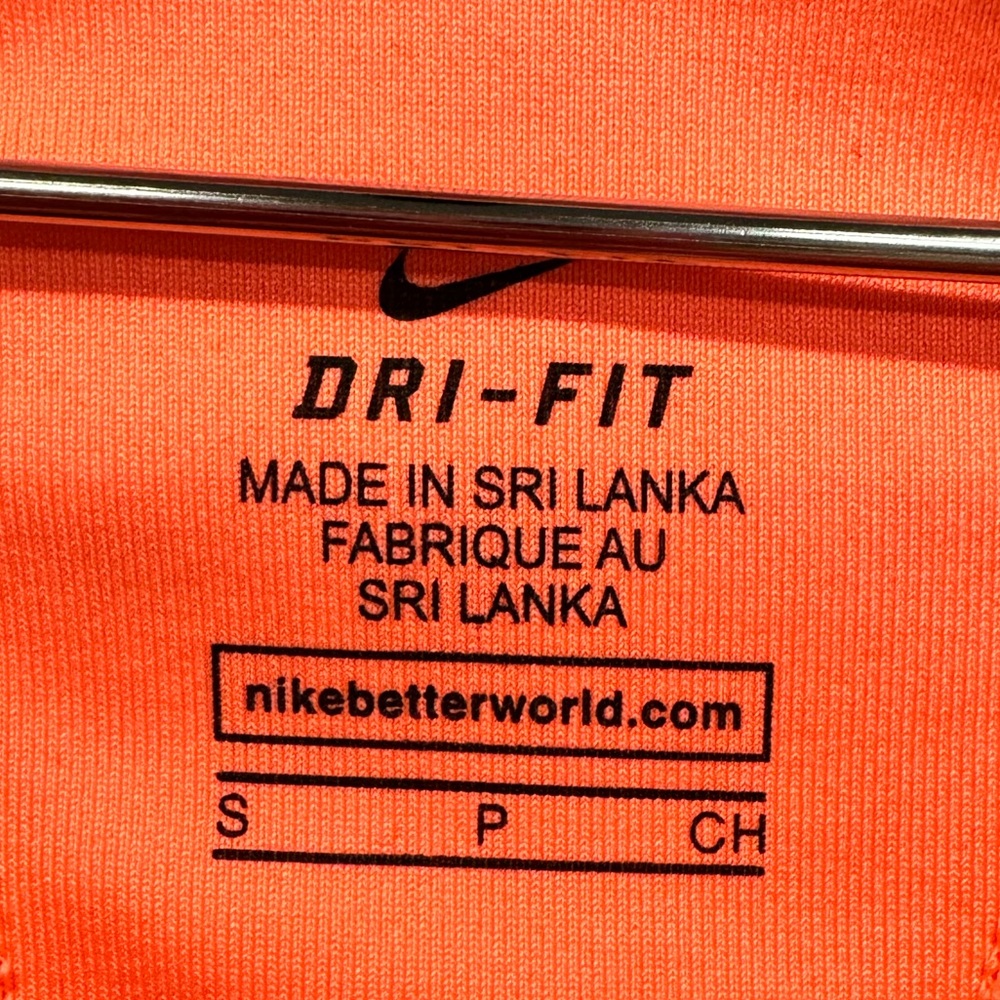 Nike Sports Bra - Picture 2 of 3